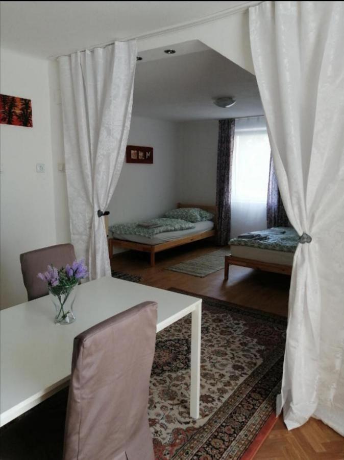 ApartГрац Екстер'єр фото